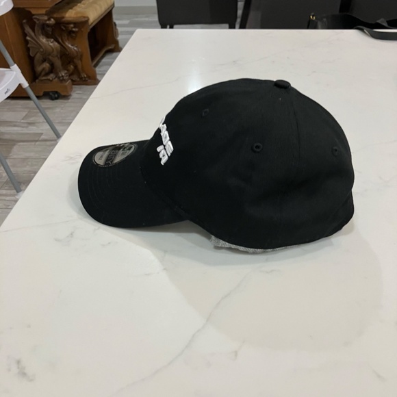 Cadillac "Escalade IQ" Hat Unisex - Picture 5 of 6